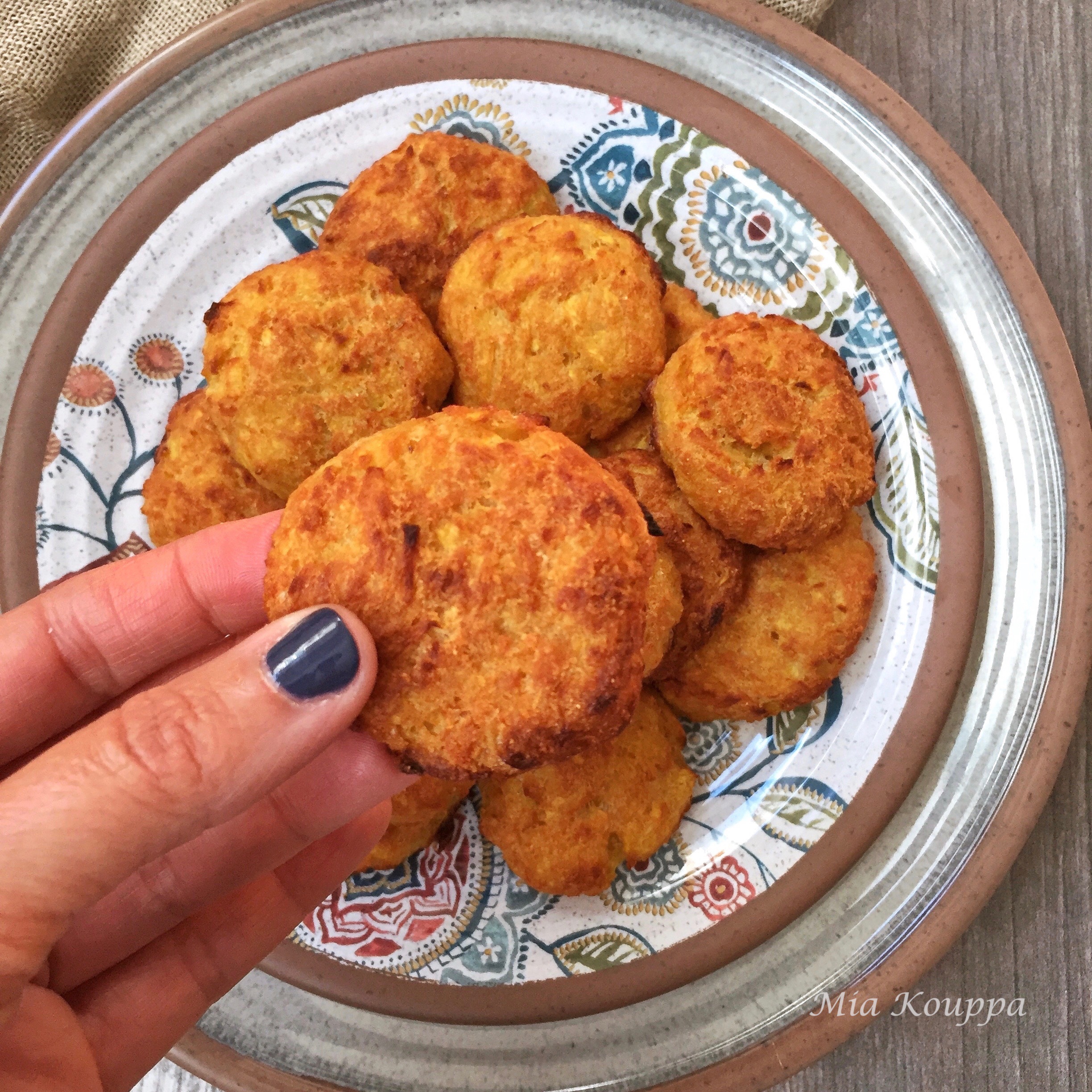 Baked squash fritters without cheese (Κολοκυθοκεφτέδες χωρίς τυρί)