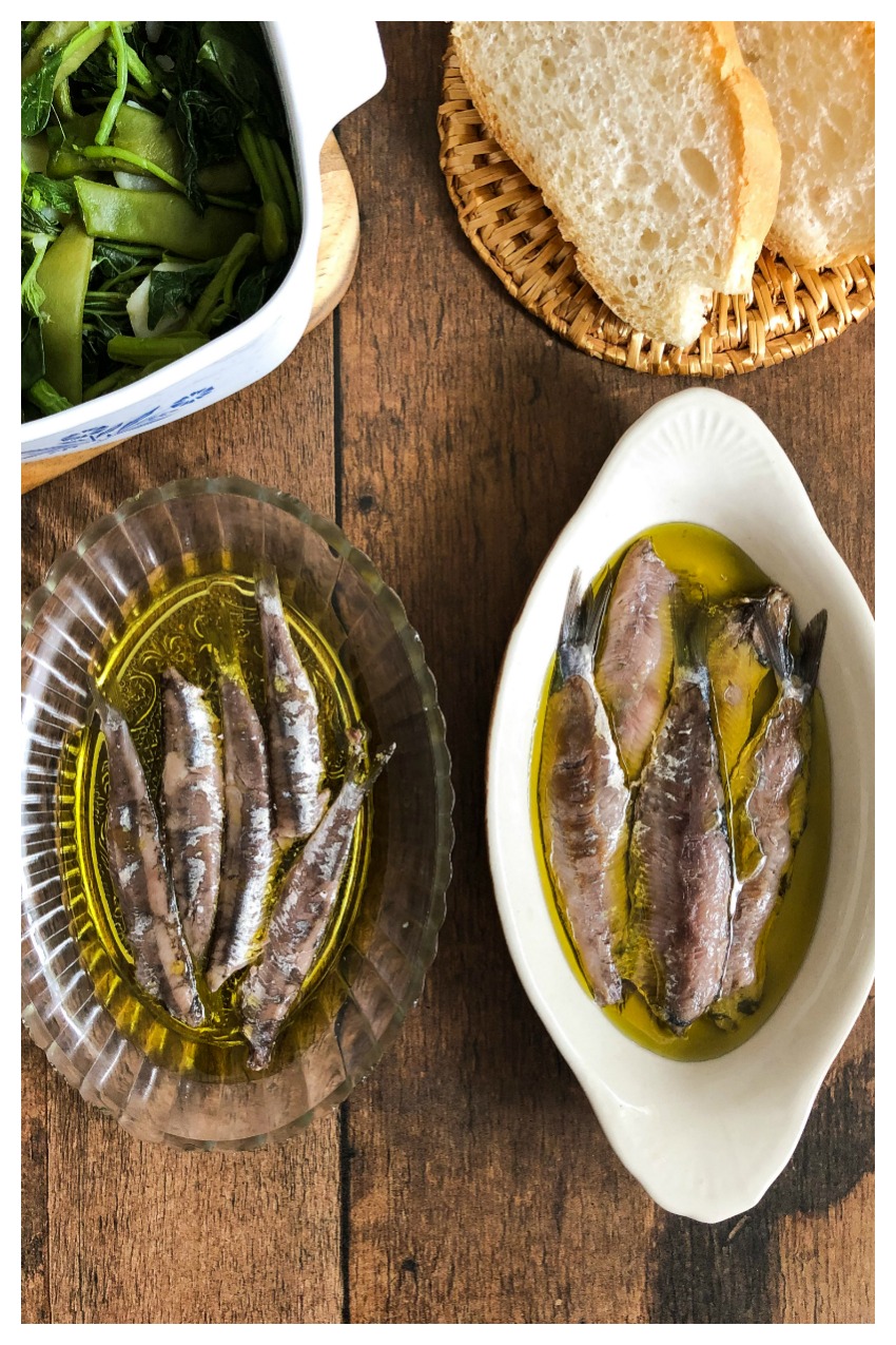 Salted sardines and anchovies