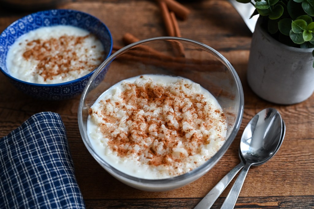 The classic Greek rice pudding, made with a few simple ingredients for maximum flavour and creaminess.