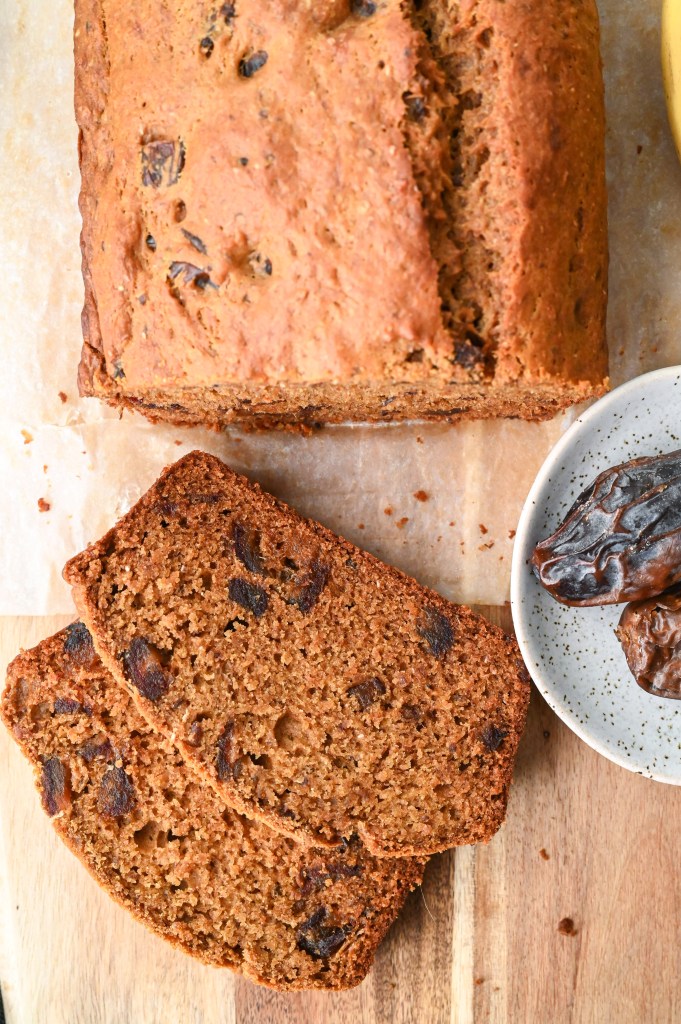 A healthy and vegan banana bread made with dates and sweetened with molasses